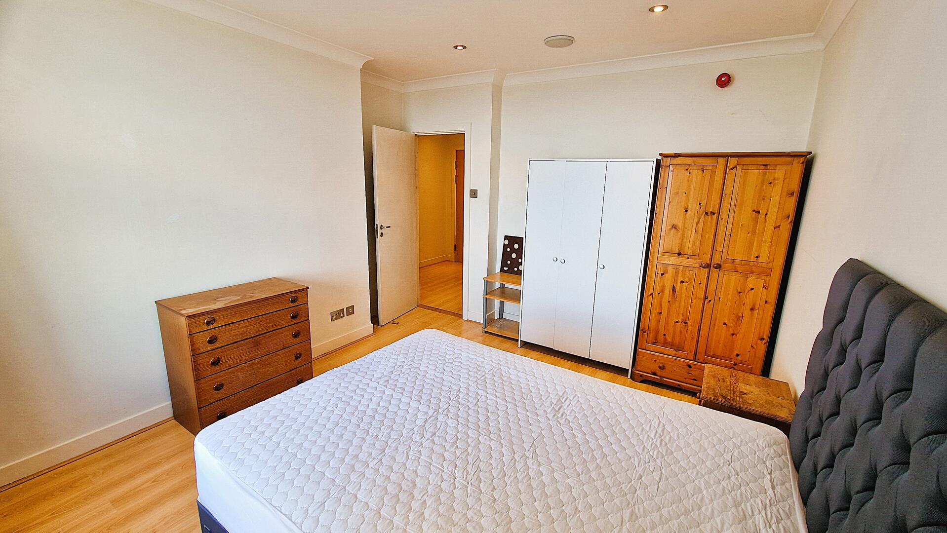 City Heights, 2206 Victoria Bridge Street  Salford